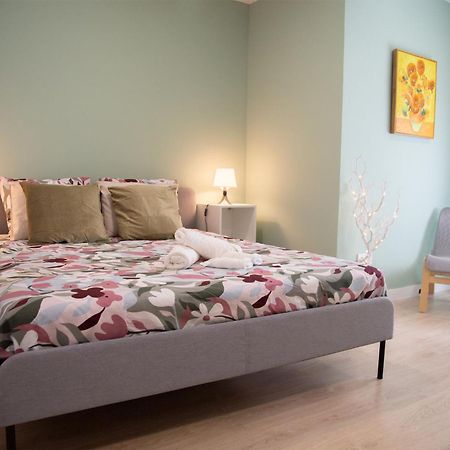 Sunflower Apartment Centrico Tarragona Buitenkant foto
