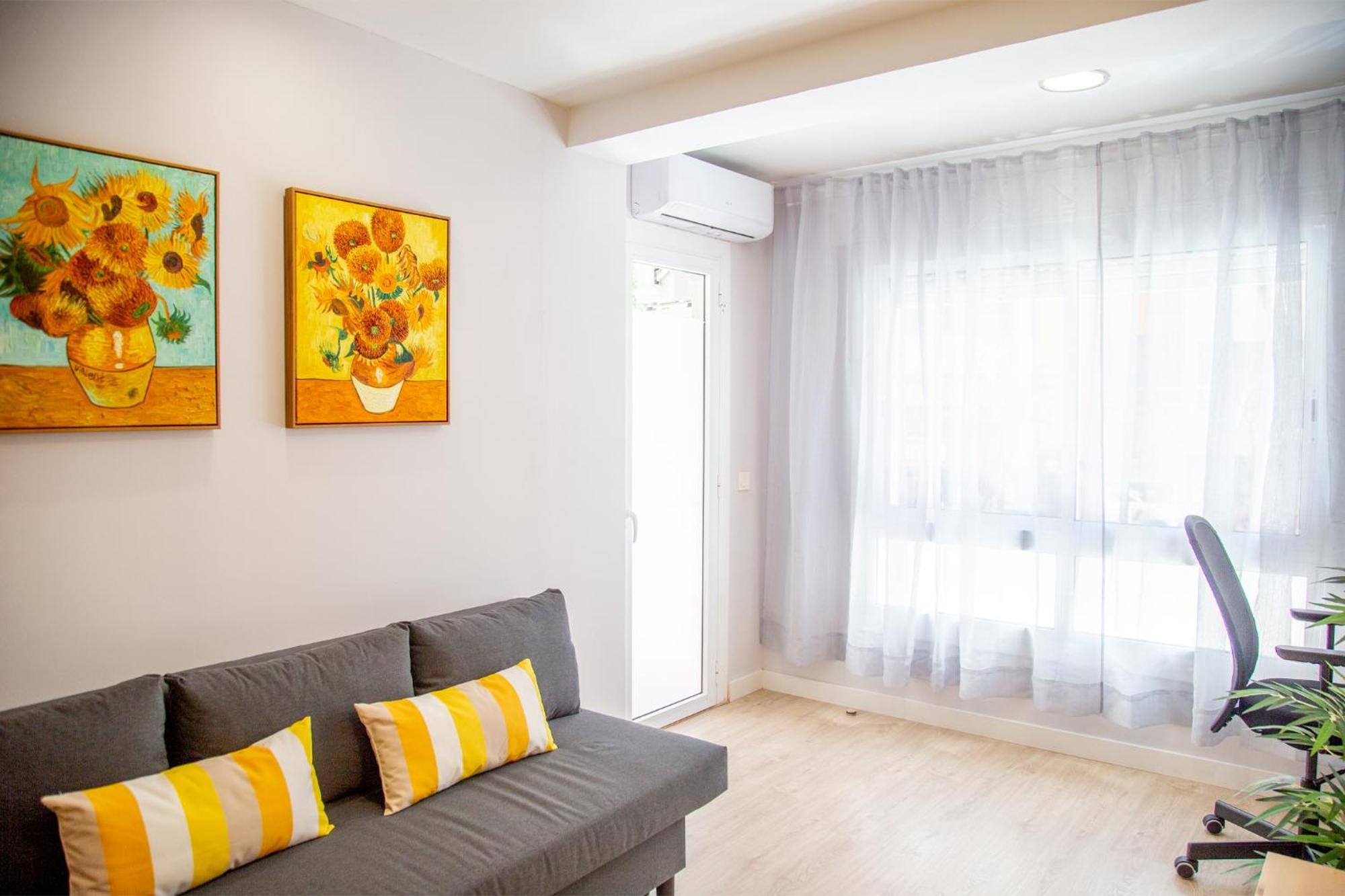 Sunflower Apartment Centrico Tarragona Buitenkant foto