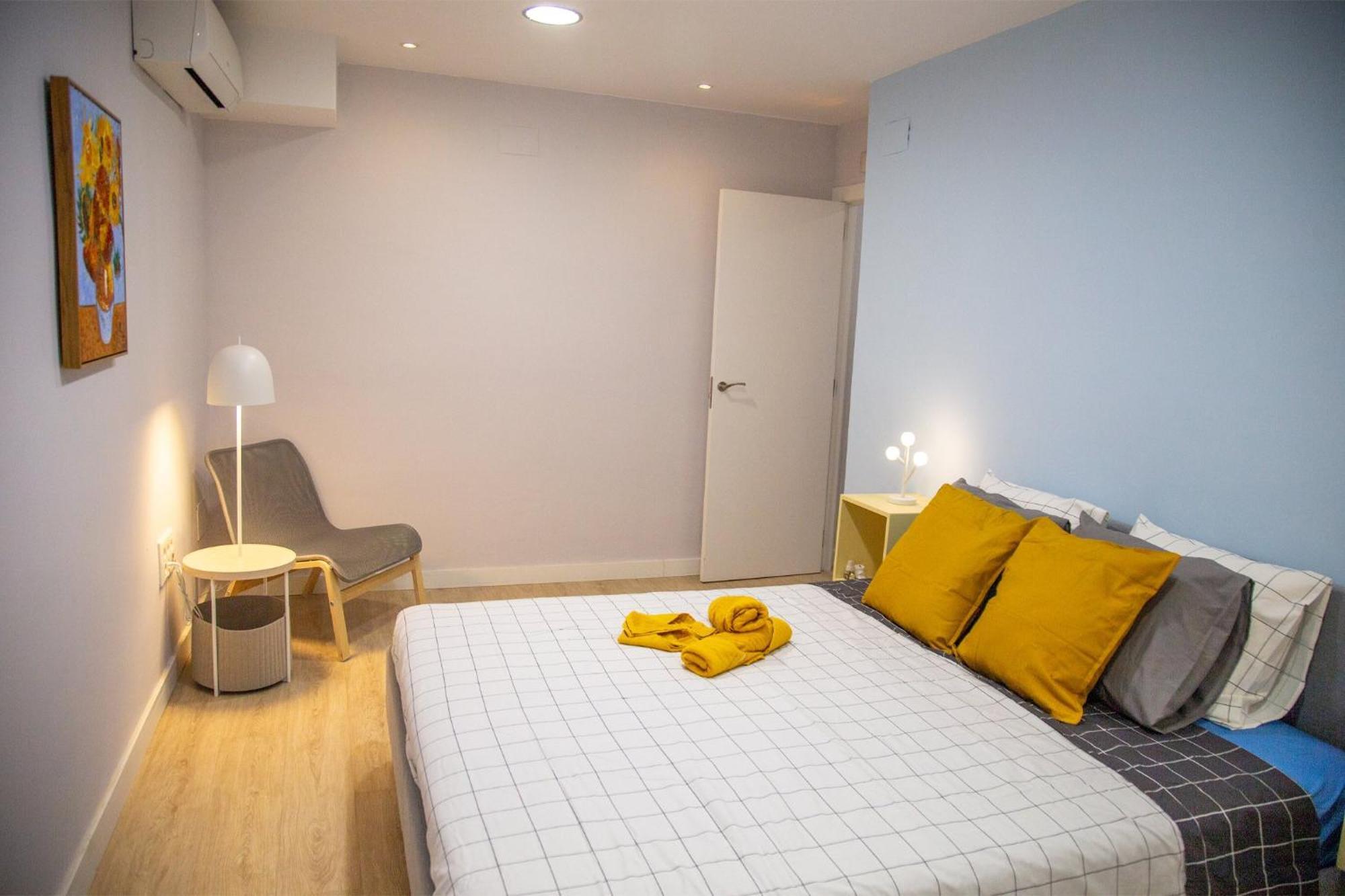 Sunflower Apartment Centrico Tarragona Buitenkant foto